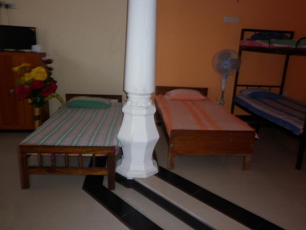 Seetha'S Hostel Negombo Kamer foto