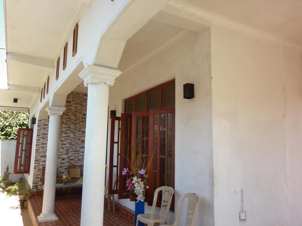 Seetha'S Hostel Negombo Buitenkant foto